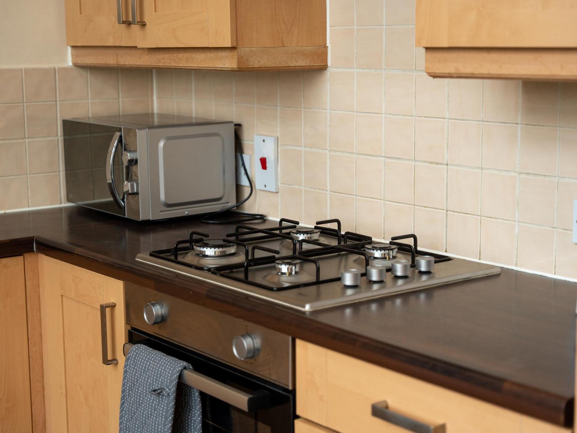 Luxury 2 Bed Apartment - Near Heathrow, Legoland, Windsor Slough Exteriör bild