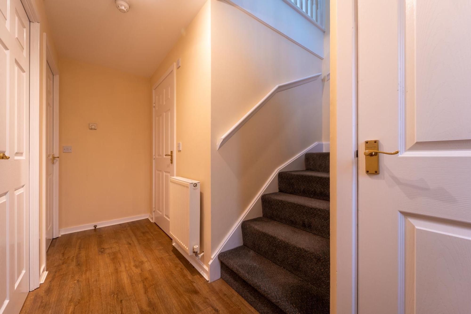 Luxury 2 Bed Apartment - Near Heathrow, Legoland, Windsor Slough Exteriör bild
